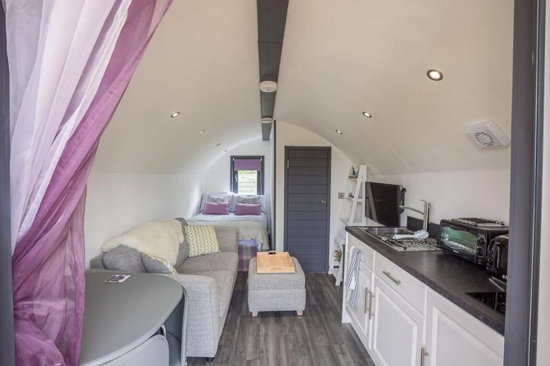Apartamento Tigh Beag Na H'Aibhne Broadford  Exterior foto